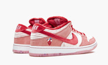 Load image into Gallery viewer, SB Dunk Low Pro “Strange Love”