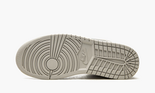 Load image into Gallery viewer, Jordan 1 Mid Linen