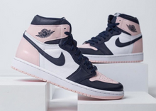 Load image into Gallery viewer, Jordan 1 Retro High OG Atmosphere (W)