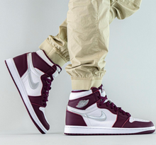 Load image into Gallery viewer, Jordan 1 Retro High OG Bordeaux