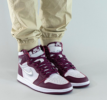 Load image into Gallery viewer, Jordan 1 Retro High OG Bordeaux