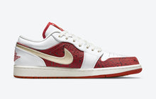 Load image into Gallery viewer, Air Jordan 1 Low SE 'Spades'