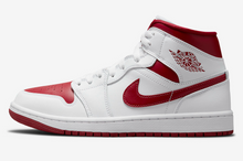 Load image into Gallery viewer, Jordan 1 Mid Reverse Chicago (W)
