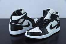 Load image into Gallery viewer, Wmns Air Jordan 1 Mid Se "Split Black White"