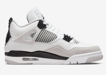 Load image into Gallery viewer, Jordan 4 Retro Military Black
