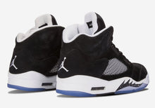 Load image into Gallery viewer, Air Jordan 5 ‘Oreo’