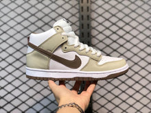 Load image into Gallery viewer, Dunk High 'Light Chocolate'