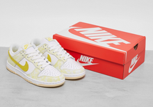 Load image into Gallery viewer, Nike Dunk Low Yellow Strike (W)