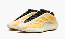 Load image into Gallery viewer, Yeezy 700 V3 Mono Safflower