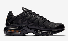 Load image into Gallery viewer, Nike Air Max Plus Triple Black