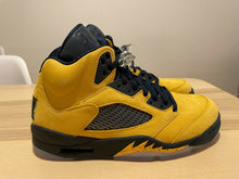 Load image into Gallery viewer, Air Jordan 5 Retro SE “Michigan”