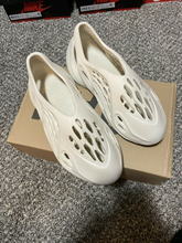Load image into Gallery viewer, Adidas Yeezy Foam RNNR Sand