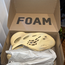 Load image into Gallery viewer, Yeezy Foam RNR Desert Sand