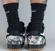 Load image into Gallery viewer, Nike SB Dunk Low Supreme Rammellzee
