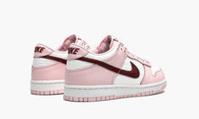 Load image into Gallery viewer, NIKE Dunk Low GS 'Valentine's Day'
