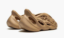 Load image into Gallery viewer, Yeezy Foam RNNR Ochre
