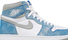 Load image into Gallery viewer, Jordan 1 Retro High OG Hyper Royal
