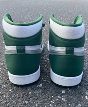 Load image into Gallery viewer, Jordan 1 Retro High OG Gorge Green
