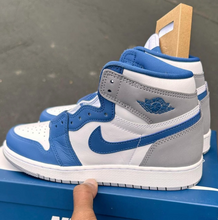 Load image into Gallery viewer, Jordan 1 Retro High OG True Blue
