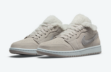 Load image into Gallery viewer, Jordan 1 Low SE Sherpa Fleece (W)
