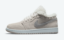 Load image into Gallery viewer, Jordan 1 Low SE Sherpa Fleece (W)
