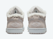 Load image into Gallery viewer, Jordan 1 Low SE Sherpa Fleece (W)
