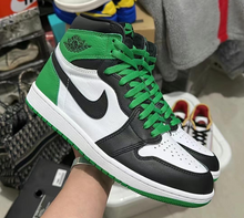 Load image into Gallery viewer, Air Jordan 1 High &quot;Lucky Green&quot;
