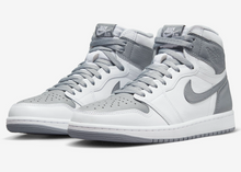 Load image into Gallery viewer, Jordan 1 Retro High OG Stealth
