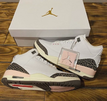 Load image into Gallery viewer, Jordan 3 Retro Neopolitan Dark Mocha (W)
