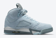 Load image into Gallery viewer, Wmns Air Jordan 5 Retro 'Blue Bird'
