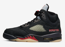 Load image into Gallery viewer, Jordan 5 Retro Gore-Tex Off-Noir (W)
