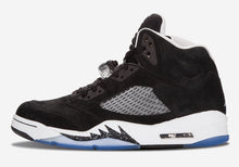 Load image into Gallery viewer, Air Jordan 5 ‘Oreo’
