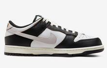 Load image into Gallery viewer, Nike SB Dunk Low HUF San Francisco

