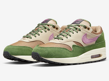 Load image into Gallery viewer, Nike Air Max 1 SH SkunkNike Air Max 1 SH Skunk
