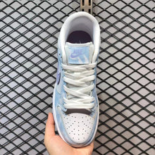 Load image into Gallery viewer, Nike Dunk Low Purple Pulse (W)
