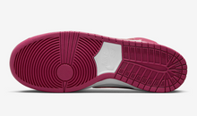 Load image into Gallery viewer, Nike SB Dunk High Orange Label Sweet Beet
