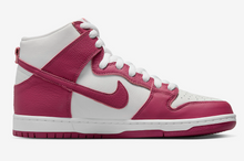 Load image into Gallery viewer, Nike SB Dunk High Orange Label Sweet Beet
