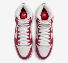 Load image into Gallery viewer, Nike SB Dunk High Orange Label Sweet Beet
