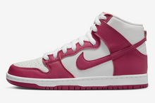 Load image into Gallery viewer, Nike SB Dunk High Orange Label Sweet Beet
