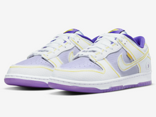 Load image into Gallery viewer, Nike Dunk Low Union Passport Pack Court Purple
