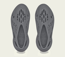 Load image into Gallery viewer, adidas Yeezy Foam RNNR Onyx
