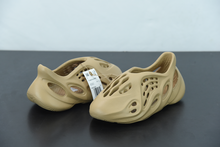 Load image into Gallery viewer, Yeezy Foam RNNR Ochre

