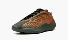 Load image into Gallery viewer, Yeezy 700 V3 Copper Fade
