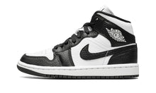 Load image into Gallery viewer, Wmns Air Jordan 1 Mid Se "Split Black White"
