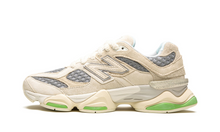 Load image into Gallery viewer, New Balance 9060 Bricks &amp; Wood
