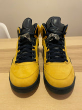 Load image into Gallery viewer, Air Jordan 5 Retro SE “Michigan”
