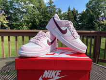 Load image into Gallery viewer, NIKE Dunk Low GS 'Valentine's Day'
