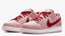 Load image into Gallery viewer, SB Dunk Low Pro “Strange Love”
