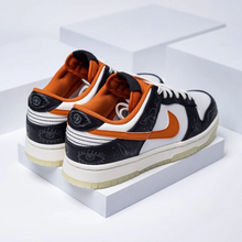 Load image into Gallery viewer, Nike Dunk Low PRM “Halloween”
